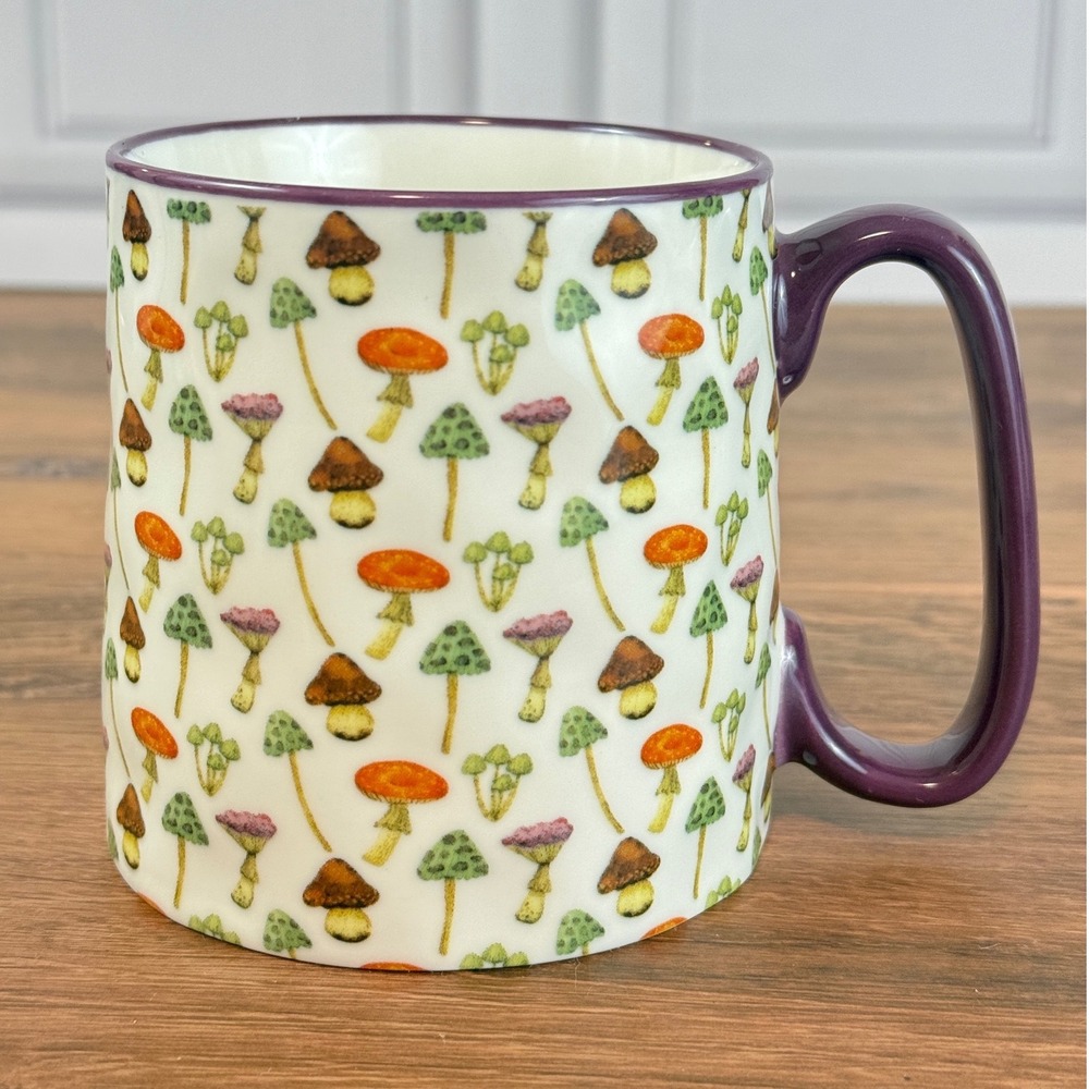 10 Strawberry Street Mushrooms Toadstool Cream Purple Dimpled 4" Mug EUC!